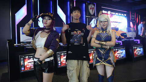 lol押注平台哪里可以买_S14外围下注_S14英雄联盟全球总决赛电竞赛事竞猜